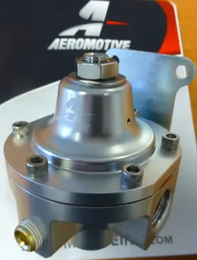 13222 Aeromotive Ultra Low Fuel Pressure Regulator 1.5 To 5 Psi