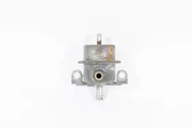 0280160227 Bmw Used 1978-1993 E23 E24 E28 E30 M20 M30 Fuel Pressure Regulator
