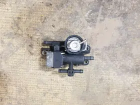 13311740281 Bmw Fuel Pressure Regulator Control Valve 95-00 E36 E38 E39 Z3 S52 M52 Used Oem