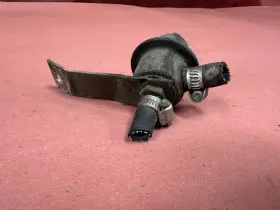 13531263782 Bmw E12 528i E24 E23 733i M30 Pressure Regulator Fuel Injection Oem 182k Miles