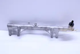 13537639979-23174 Bmw 2018 530i G30 B46 2 Fuel Injector Rail