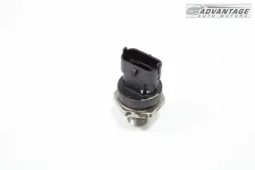 0261230505 Bosch 2017-2020 Lincoln Mkz 2.0l Fuel Injector Temperature Pressure Sensor Switch Oem
