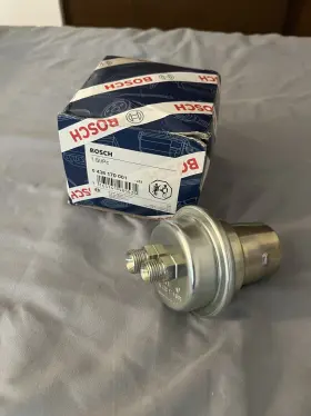 0438170001 Bosch Fuel Air Accumulator