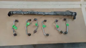 519487 Bosch Bmw 335d X5 M57 Diesel Fuel Rail With Lines And Sensors
