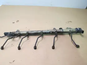 A6470700095 Bosch 2003-2006 Mercedes Sprinter 2.7l Diesel Fuel Rail Oem