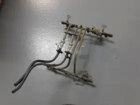 24508942 Buick 97-03 Pontiac Chevy 3.8l Series 2 Supercharged Engine Fuel Rail