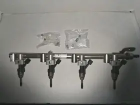 12644386 Cadillac 15-20 Escalade 6.2l Gasoline Fuel Injection Rail With Injectors. Driver Side Gm