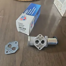 Abc1634 Carquest Premium Vehicle Solutions Idle Air Control Valve