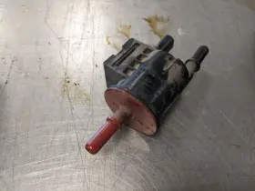 13503566 Chevrolet Evap Purge Valve From 2016 Malibu Limited 2.5
