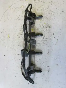 322-05417 Chrysler Fuel Rail With Injectors 2.4l Without Turbo Fits 04 Pt Cruiser 318230