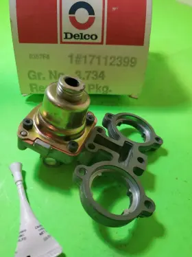 17112399 Delco Nos Genuine Gm Tbi Fuel Pressure Regulator 1986-1993 C/k Pickup