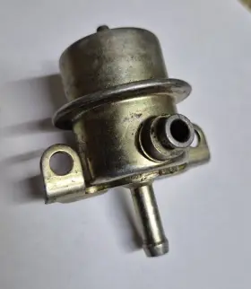 Fp10302 Delphi 1984-1991 Bmw Volkswagen Fuel Pressure Regulator Fp10302 Delphi 1984-1991 Bmw Volkswagen Fuel Pressure Regulator