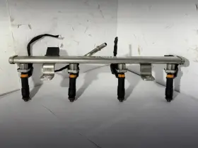 322.ch2d17 Dodge 2014-2018 Dart 2.4l Fuel Injectors And Rail Oem