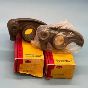 5111340 Dsc Nos Detroit Diesel Injector Rocker Arm Assembly Lot Of 2