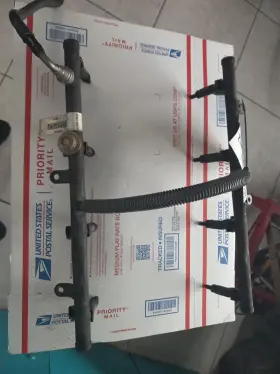 04591851aa Factory/oem 04591853af 2006-2008 Dodge Charger 5.7 Fuel Injector Rail