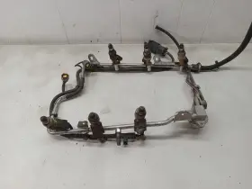322-05261 Ford 1998 Windstar Fuel Injector Rail With Injectors Oem