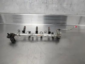 4l8e-9f792-bf Ford 4l8z-9f792-be 2005-2008 Escape Mariner 3.0l Injection Rail With Injectors Oem