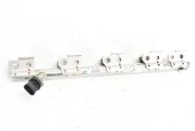 Cj5e-9d360-bf Ford 13-16 Focus St Fuel Injector Rail 2013-2016