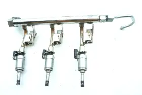 Cm5g-9h487-hd Ford 2018-2021 Ecosport 1.0l L3 Gas Engine Fuel Injection Rail With Injector Oem