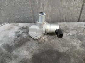 F6ae-9f715-ea Ford F6ae9f715ea Oem 1999-2004 Mustang 4.6l Engine Idle Air Control Valve