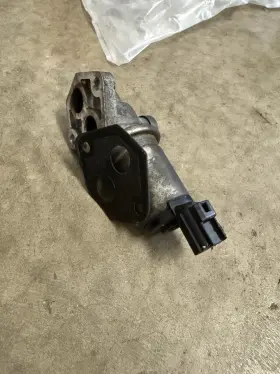 Fh415dg Ford 5.0l V8 302 Idle Air Control Valve