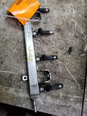 6m8g-9d280-ca Ford Truck 322.fd8c11 2013 2014 2015 2016 Fusion 2.5l Fuel Gas Injector Rail Oem
