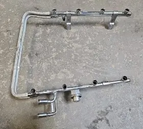 Xl3e-f792g3e Ford 2000-2003 F150 Pickup Truck Fuel Injection Rail 4.6 4.6l