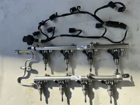 12668413 General Motors 2016 Gen V Lt4 Injectors With Fuel Rails
