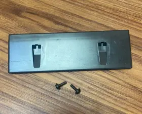 84505563 Gm Oem 19-23 Sierra 2500 Hd Silverado Center Console Rail And Screws