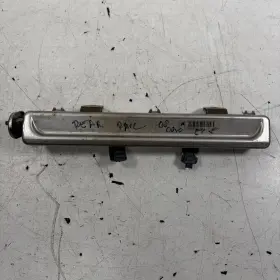 16620-r70-a01 Honda 08-10 Odyssey Ex-l Rear Fuel Rail Oem