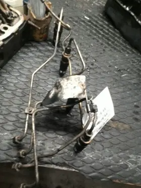 Isuzu - Medium Duty Truck 323.isu Npr 1997 Fuel Injection Parts 661409