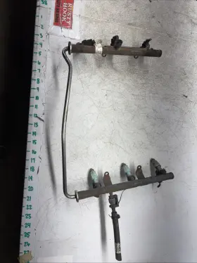 0070391 Jeep 2001 Liberty Fuel Injector Rail