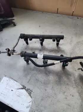 28300-3c300 Kia 2009 Sedona Fuel Rail With Injectors