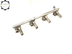 Dw939g802 Land Rover 2013-2019 Range L405 5.0l V8 Left Driver Front Fuel Injector Rail Line Oem
