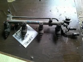 322-59952 Mazda Fuel Injection Parts Injector 4 Cylinder Fits 93-99 626 145090