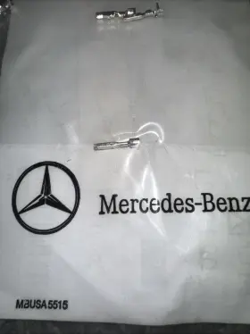 000-982-28-26 Mercedes-benz New Genuine Contact Bushing A0009822826 Oem