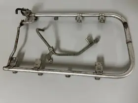1190700895 Mercedes-benz 1992-1998 R129 Sl500 M119 Engine Fuel Injector Rail Pipe Oem 1190700895 Mercedes-benz 1992-1998 R129 Sl500 M119 Engine Fuel Injector Rail Pipe Oem