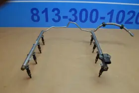 1560701895 Mercedes-benz 08-13 W204 M156 C63 Amg Fuel Rail With Injectors Assembly #2