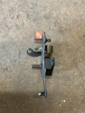 6160704322 Mercedes-benz 76-82 W123 240d Om616 Injection Pump Stop Lever Dr3