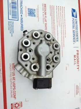 A0438101018 Mercedes-benz 85-91 420sel Fuel Injection Distribution Distributor 438 101 018