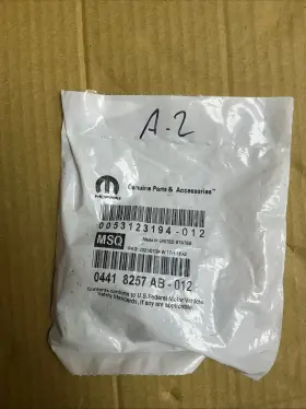 04418257ab Mopar Clipset Of 12