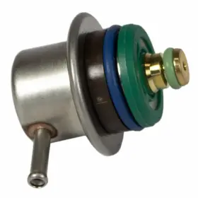 Cm-4861 Motorcraft Genuine Fuel Injection Pressure Regulator - Certified