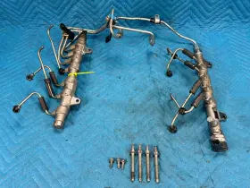 0-445-218-026 Nissan Titan Xd 5.0l Diesel Fuel Rails Rh And Lh With Pipes 2016 2017 2018 2019 Oem