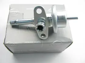 Nissan 226708h600 New Genuine Fuel Injection Pressure Regulator Oem For 2001 Altima