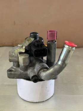 2378138u00 Nissan E9t16171 Oem 1996-1999 I30 Iac Idle Air Control Valve
