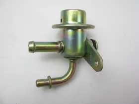 23280-11100 Spark New - Out Of Box Fuel Pressure Regulator 1996-1998 Toyota 1.5l-l4
