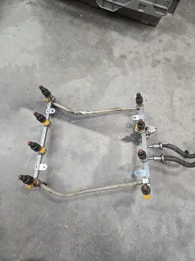 F5ae-9f792-ac Spark Ford Fuel Rail 1995 Crown Victoria Town Car 4.6l-v8 With Injector