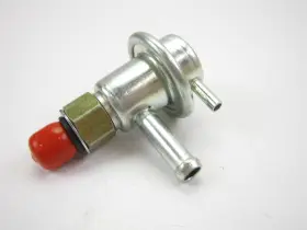 Pr29 Spark New Unboxed Fuel Pressure Regulator For 1984-1988 Mazda Rx-7