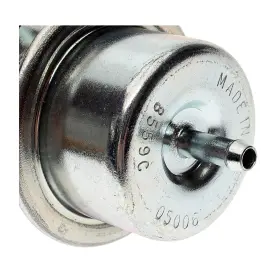 Pr17t Standard Motor Products Fuel Pressure Regulator