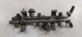 Subaru 943.su1r10 Legacy Fuel Rail Injection Injector Mount Bar 2010 2011 2012 2013 2014